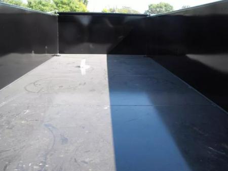 New Dump Trailer 83 X 16 3' Walls Tarp System Dump 14 Ply Tires 30 Watt Solar Pnl