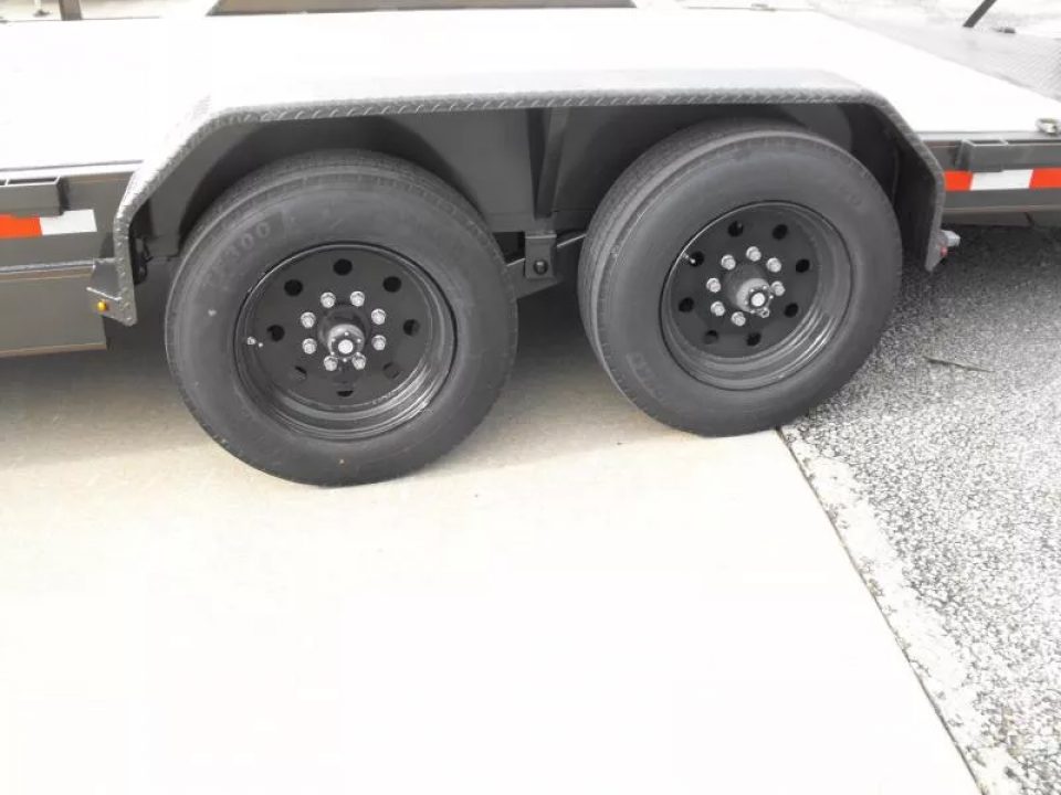 New Equipment trailer   83 X 24   4' Steel Dove (16000 GVWR) Color Metallic Gray