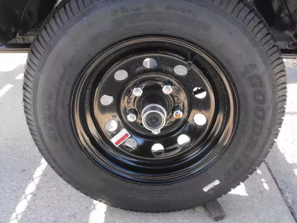 New Utility Trailer 5 X 8 Woody With Ramp