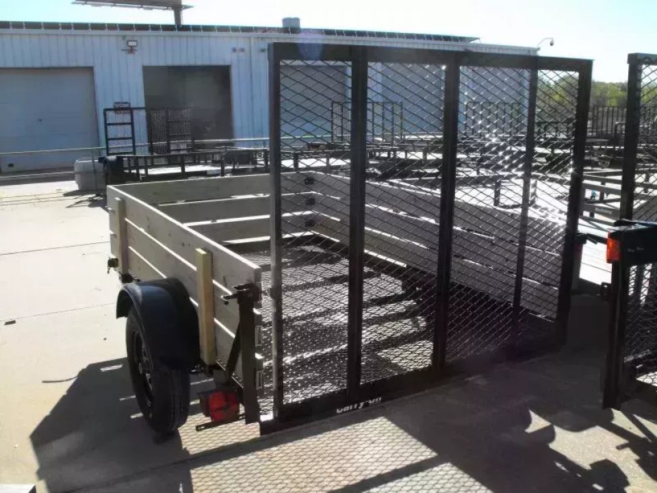 New Utility Trailer 5 X 8  With Ramp Woody