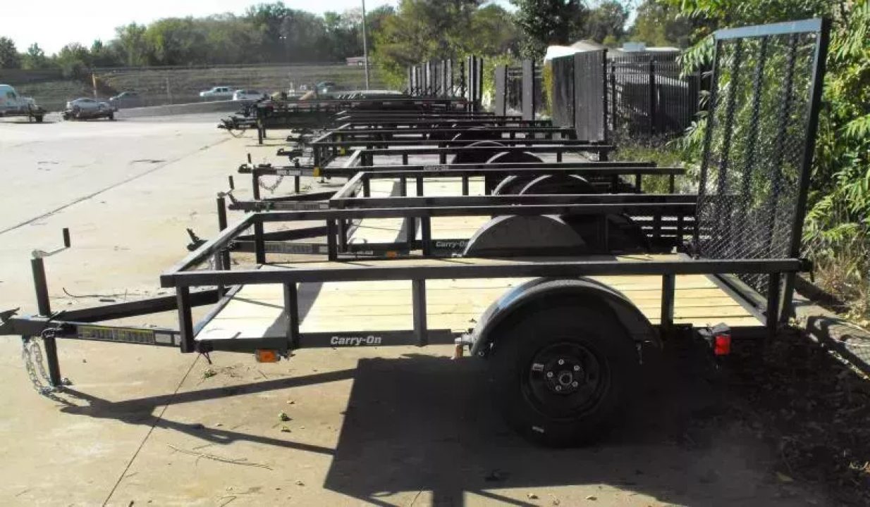 New Utility Trailer 5.5 X 8 Ramp Wood Floor