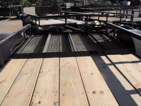 New Utility Trailer 5 X 8 Wood Deck Ramp