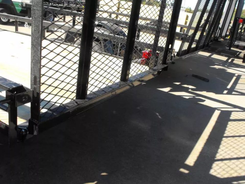 New Utility Trailer 5 X 8 Ramp 2000 LB Axle