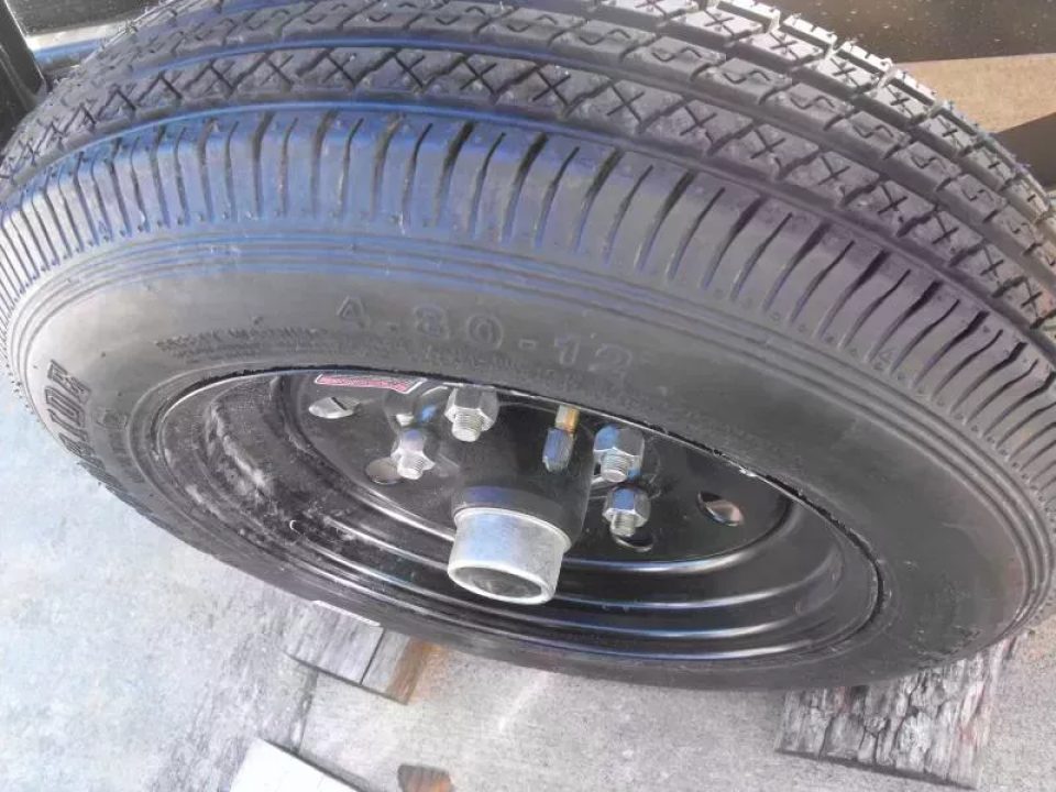 New Utility Trailer 5 X 8 Ramp 2000 LB Axle