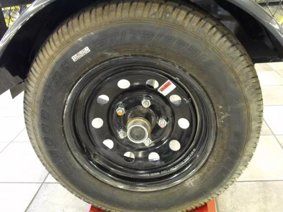 New Utility Trailer 5 X 8 Ramp Mesh Floor & Sides