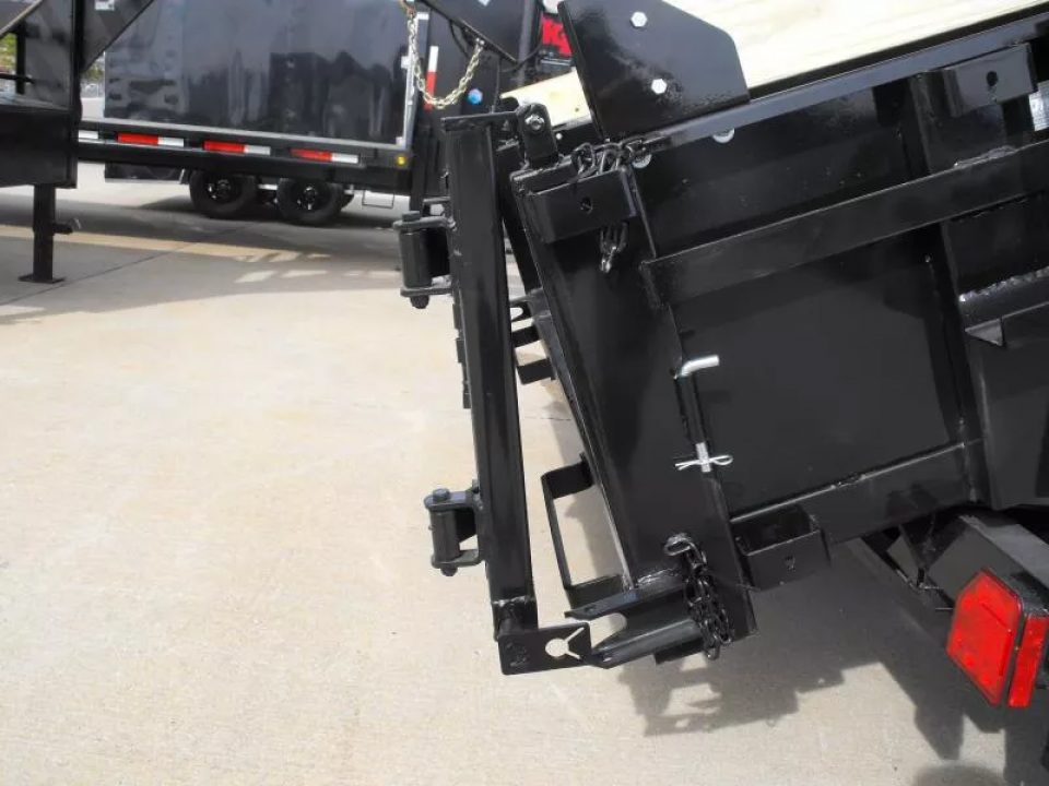 New Dump Trailer 7 X 12  Spreader Gate Tarp Included  14000 GVRW