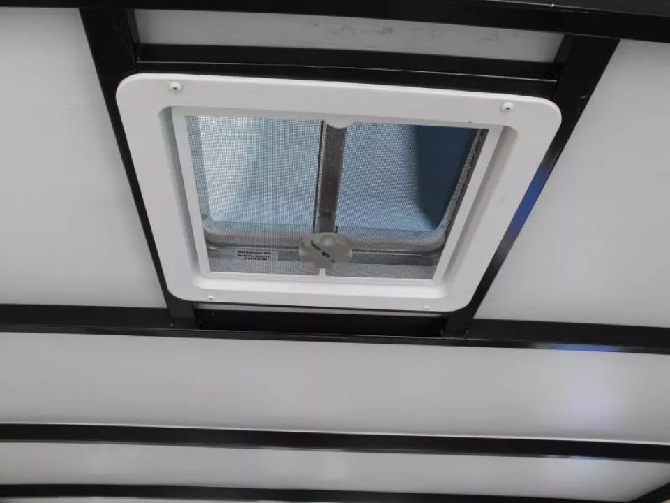 New SALE ***    Enclosed Trailer  7 x 14  RAMP DOOR   WHITE  In Color   7000 GVWR   6' 3"  Interior