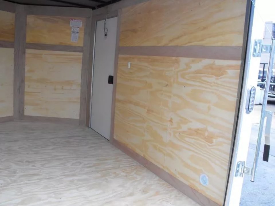 New Trailer 7 X 10  Ramp Door   6'  Tall White In Color ( 080 Skin )