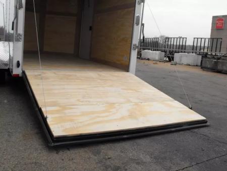 New Trailer 7 X 10  Ramp Door   6'  Tall White In Color ( 080 Skin )