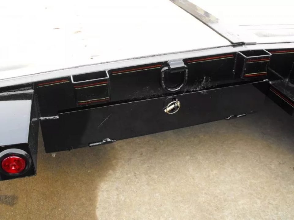 New Buck Dandy Car Hauler   83 X 18   2' Dove (83X16+2'Dove)(7000 GVWR)   Car Hauler