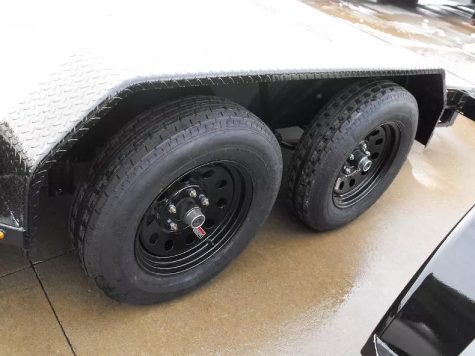 New Buck Dandy Car Hauler   83 X 18   2' Dove (83X16+2'Dove)(7000 GVWR)   Car Hauler