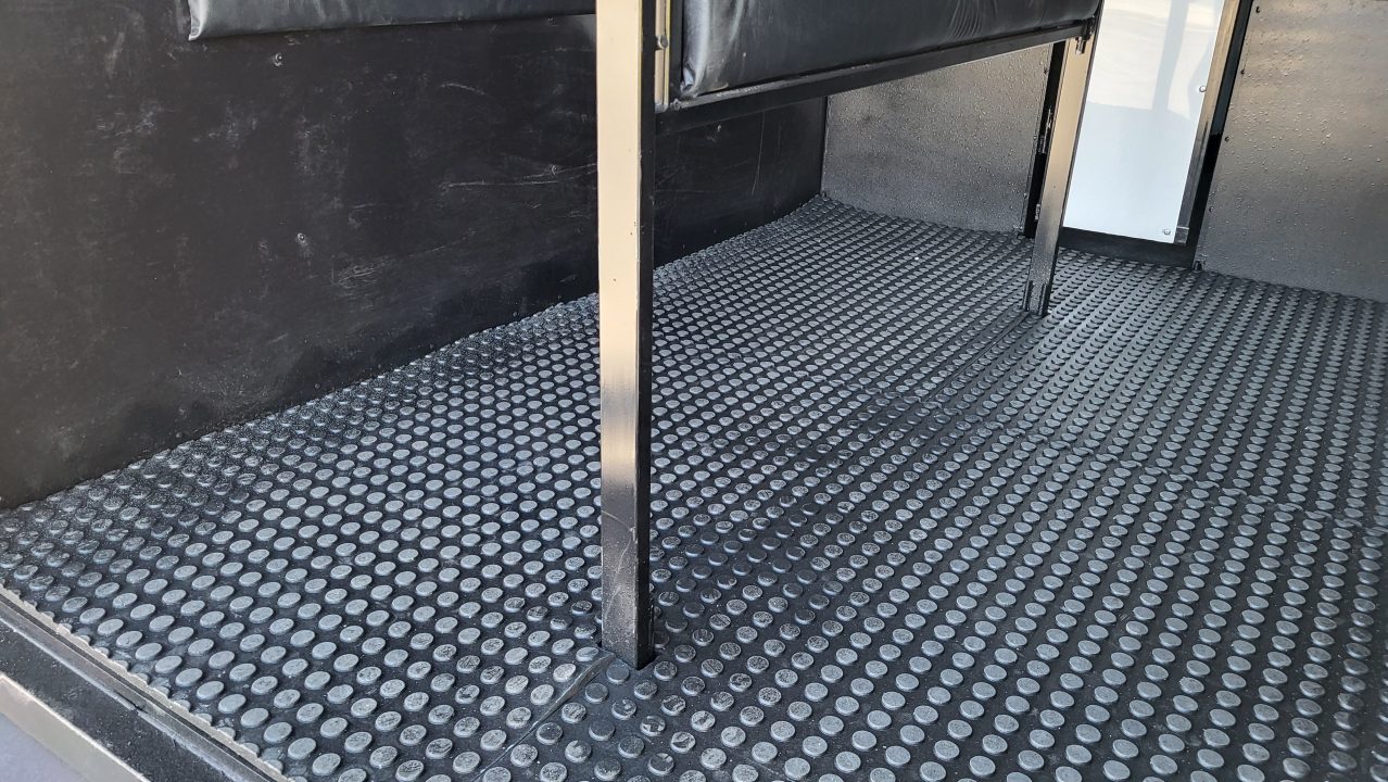 New Horse Trailer 6 X 12 2 Stall Tandem 7K