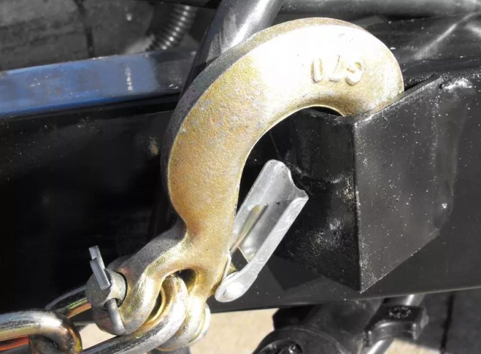 New Enclosed Trailer 6 X 12  Ramp Door   7'  Tall Silver Mist In Color ( 080 Skin ) 7000 GVWR HD 3/4 Walls& Floor