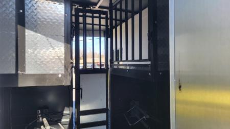 New Horse Trailer 6 X 12 2 Stall Tandem 7K