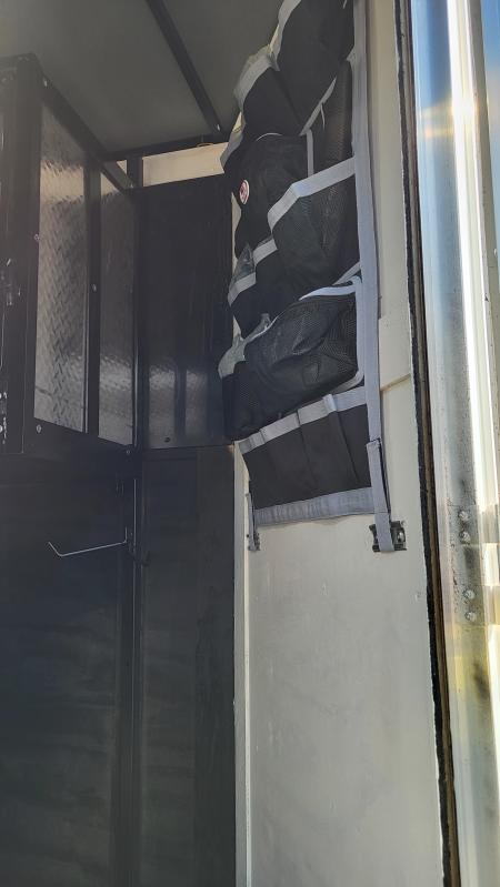 New Horse Trailer 6 X 12 2 Stall Tandem 7K