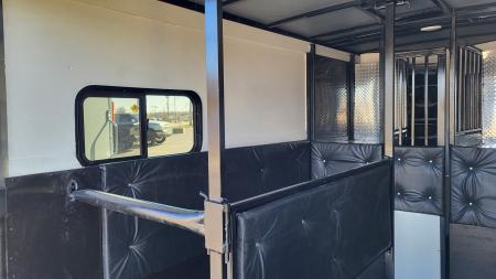 New Horse Trailer 6 X 12 2 Stall Tandem 7K