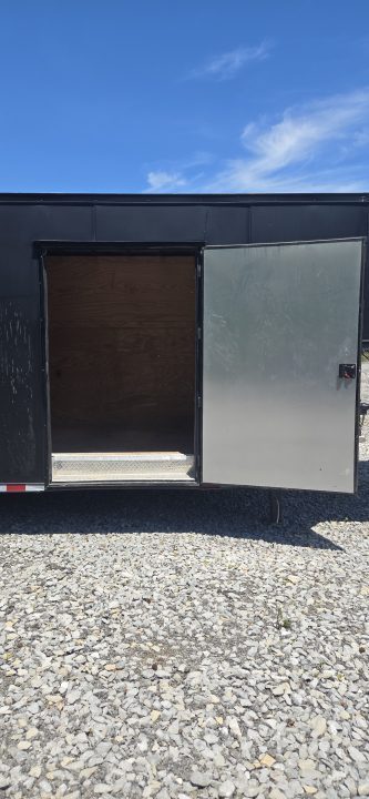 Used Repo 2022 High Country Trailers 40' Enclosed Trailer