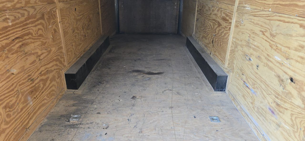 Used Repo 2022 High Country Trailers 40' Enclosed Trailer