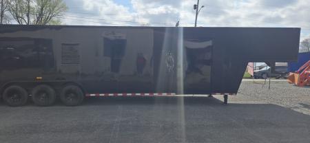 Used Repo 2022 High Country Trailers 40' Enclosed Trailer