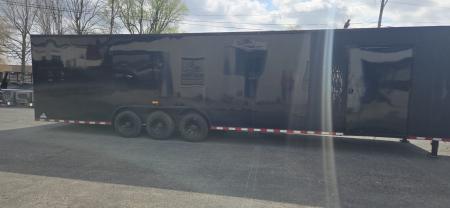 Used Repo 2022 High Country Trailers 40' Enclosed Trailer