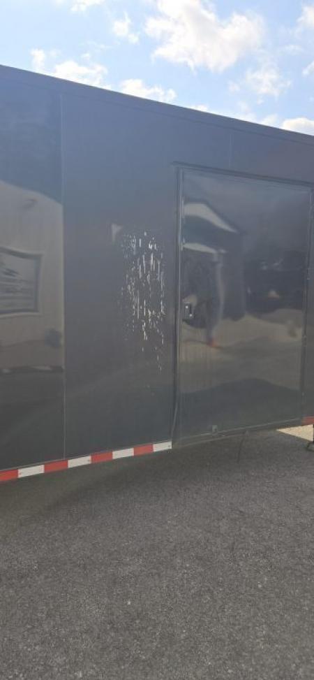 Used Repo 2022 High Country Trailers 40' Enclosed Trailer