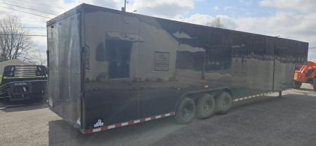 Used Repo 2022 High Country Trailers 40' Enclosed Trailer