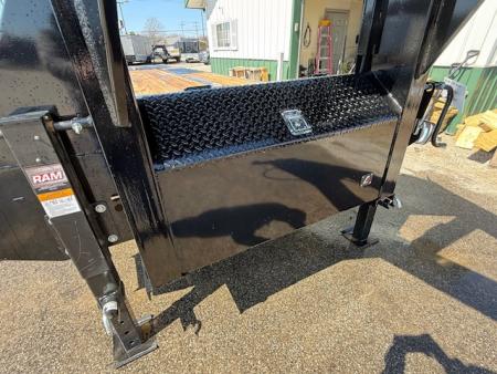 New 2026 Liberty 102"x32' GOOSENECK Deckover Trailer