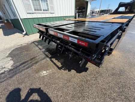 New 2026 Liberty 102"x32' GOOSENECK Deckover Trailer