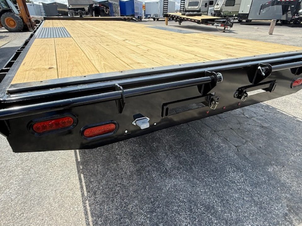 New 2026 Liberty 102"X20' Deckover Trailer