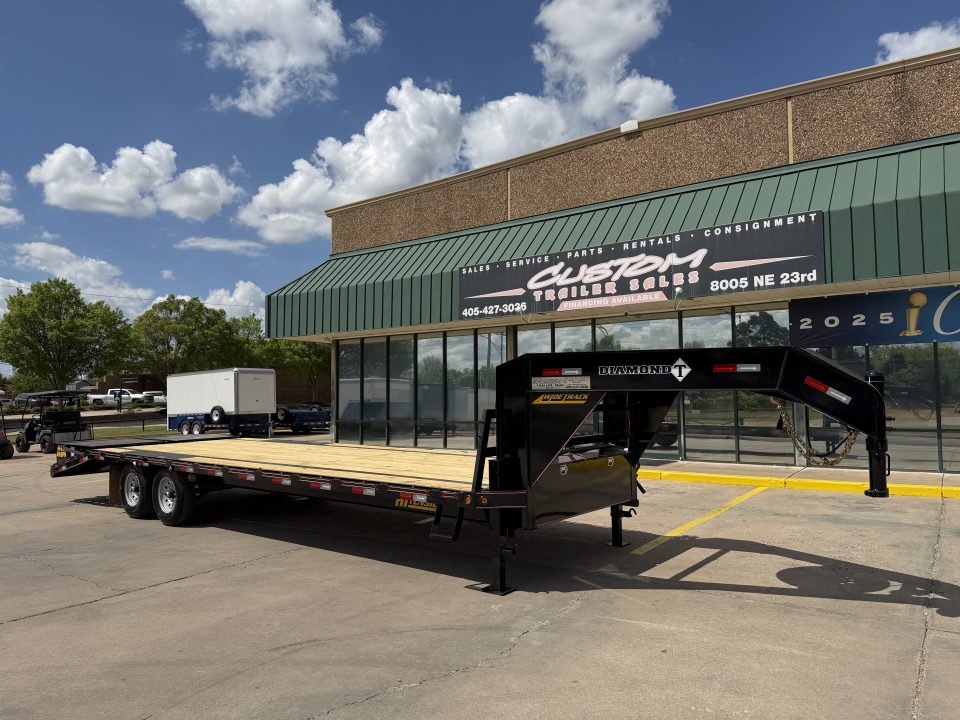 New #037772 2026 DIAMOND T SWF 28 X 102 TANDEM AXLE 14K FLATBED GOOSENECK W/ MAXX RAMPS