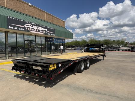 New #037772 2026 DIAMOND T SWF 28 X 102 TANDEM AXLE 14K FLATBED GOOSENECK W/ MAXX RAMPS