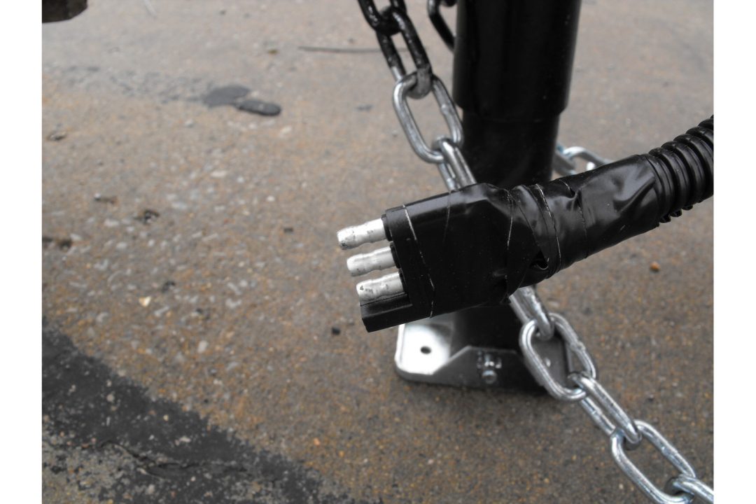 New Enclosed Trailer 4 X 8 Barn Door 4' Interior Red In Color 030 Skin