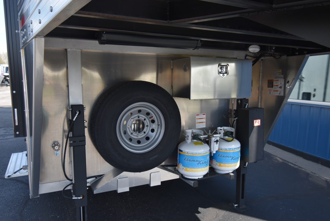 New 2026 Merhow Trailers Stampede 8414 Horse Trailer