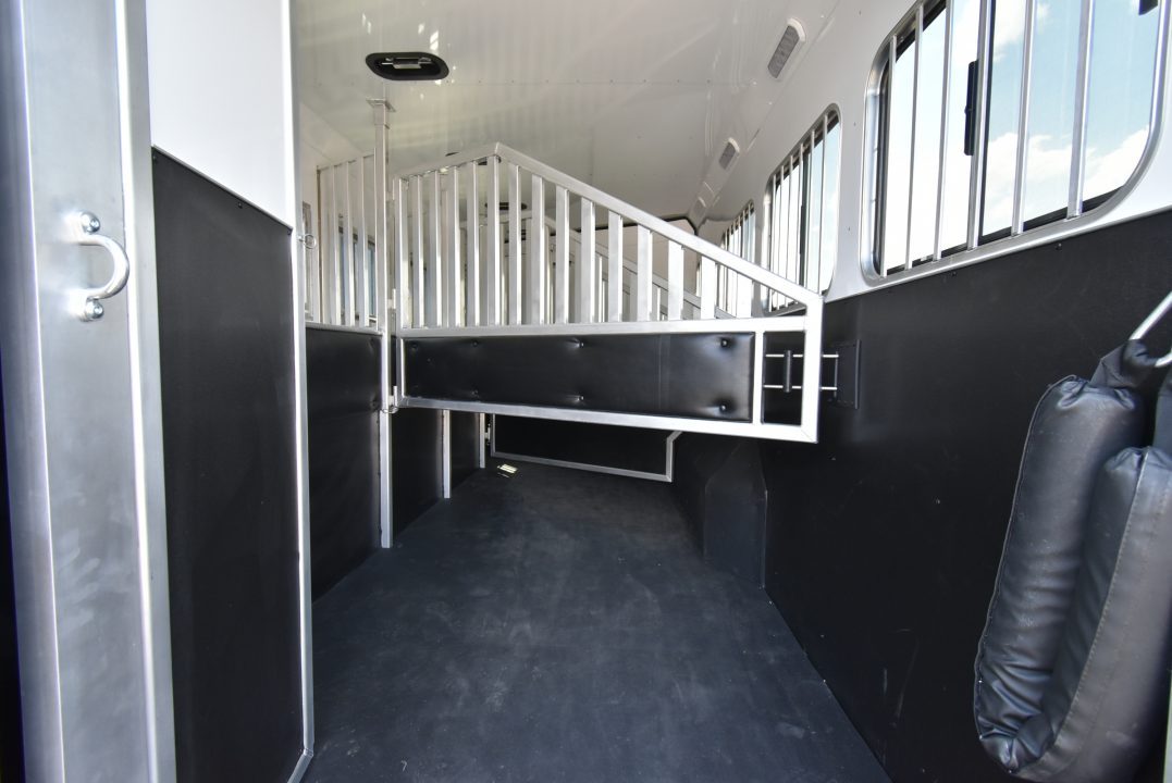 New 2026 Merhow Trailers Stampede 8414 Horse Trailer