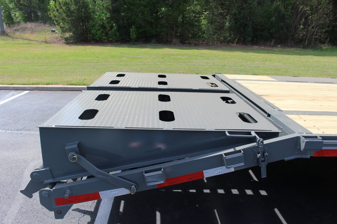 New 2026 Davidson Trailers 25+5 LOW PRO GN Deckover Trailer