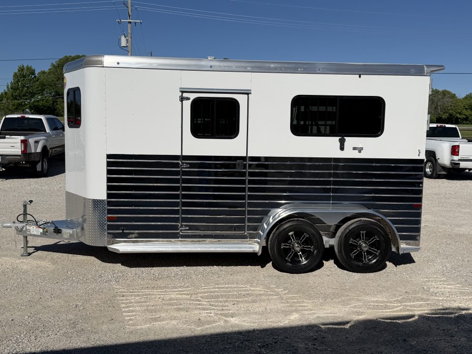 New 2025 Sundowner 2 Horse Bumper Pull Charter SE Horse Trailer