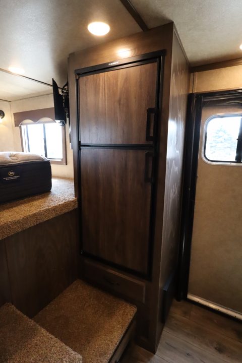 Used 2022 Lakota Stock/Combo LQ Horse Trailer