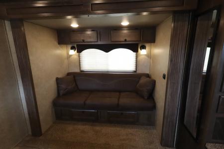 Used 2022 Lakota Stock/Combo LQ Horse Trailer