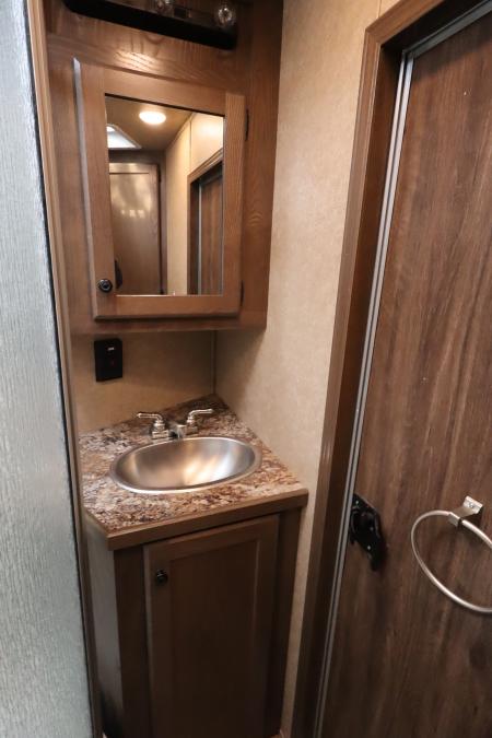 Used 2022 Lakota Stock/Combo LQ Horse Trailer