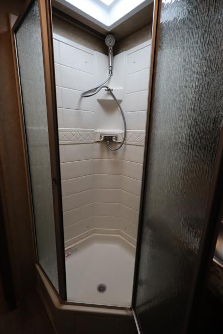 Used 2022 Lakota Stock/Combo LQ Horse Trailer