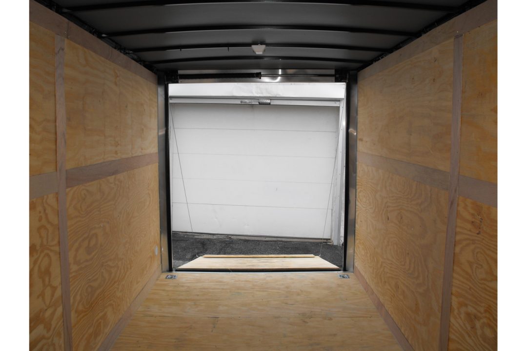 New Enclosed Trailer 7 X 16 RAMP DOOR 7' Interior Height Color White 080 SKIN 10400 GVWR