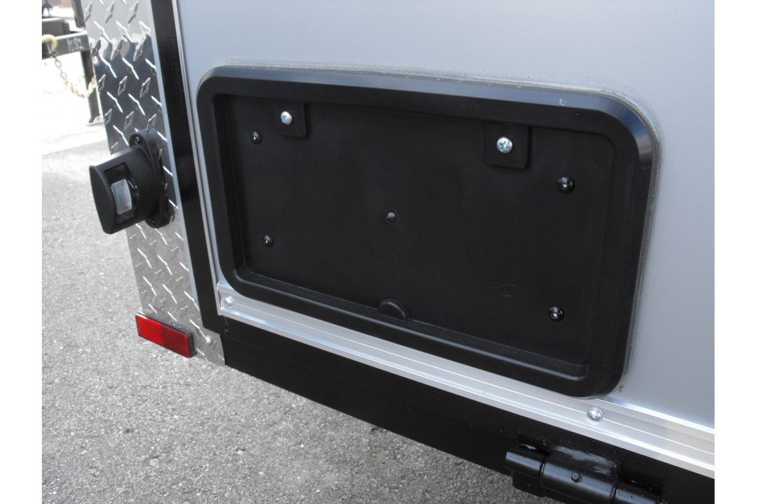 New 2026 Arising Enclosed Cargo / Enclosed Trailer