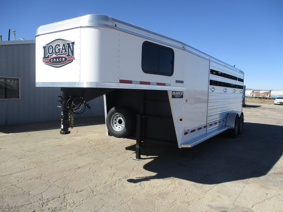 New 2026 Logan Coach Combo Stock / Stock Combo Trailer