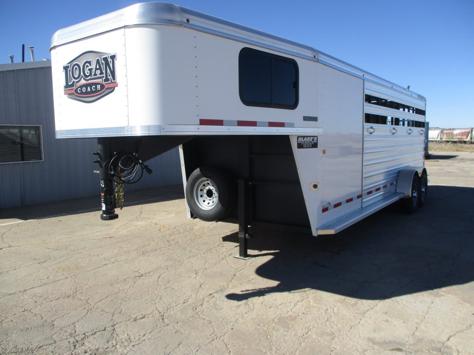 New 2026 Logan Coach Combo Stock / Stock Combo Trailer