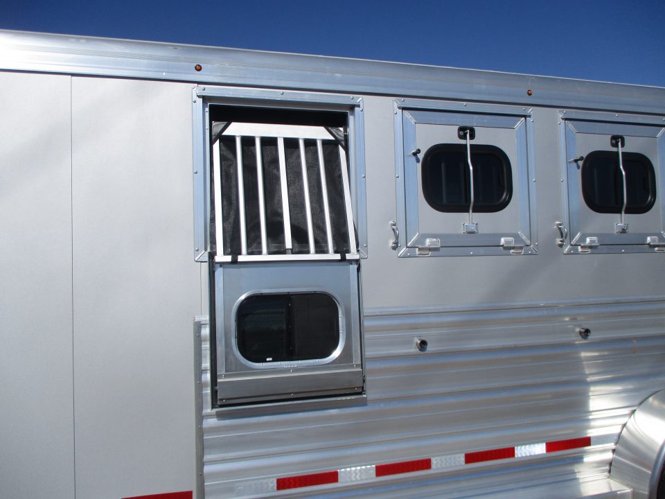 New 2026 Logan Coach Bullseye Horse Trailer