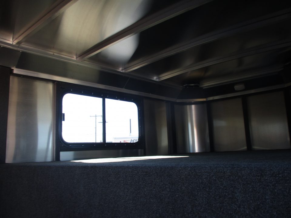 New 2026 Logan Coach Bullseye Horse Trailer