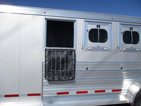 New 2026 Logan Coach Bullseye Horse Trailer