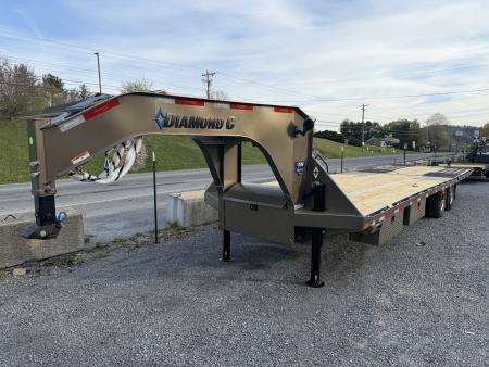 New 2026 Diamond C FMAX212 GOOSENECK TRAILER PACESETTER EDITION HYDRO JACKS & DOVE DISC BRAKES ALUMINUM OUTER RIMS