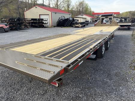 New 2026 Diamond C FMAX212 GOOSENECK TRAILER PACESETTER EDITION HYDRO JACKS & DOVE DISC BRAKES ALUMINUM OUTER RIMS