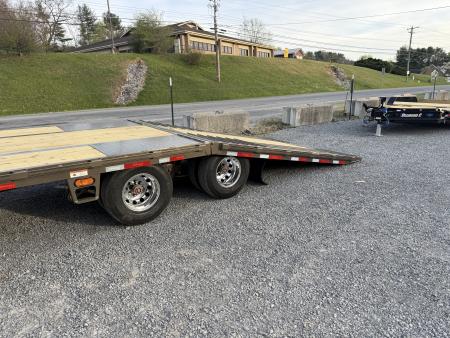 New 2026 Diamond C FMAX212 GOOSENECK TRAILER PACESETTER EDITION HYDRO JACKS & DOVE DISC BRAKES ALUMINUM OUTER RIMS